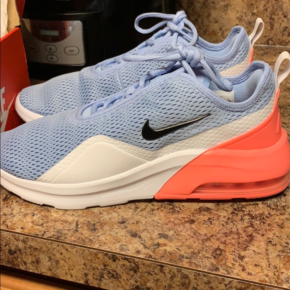 Women sneakers
